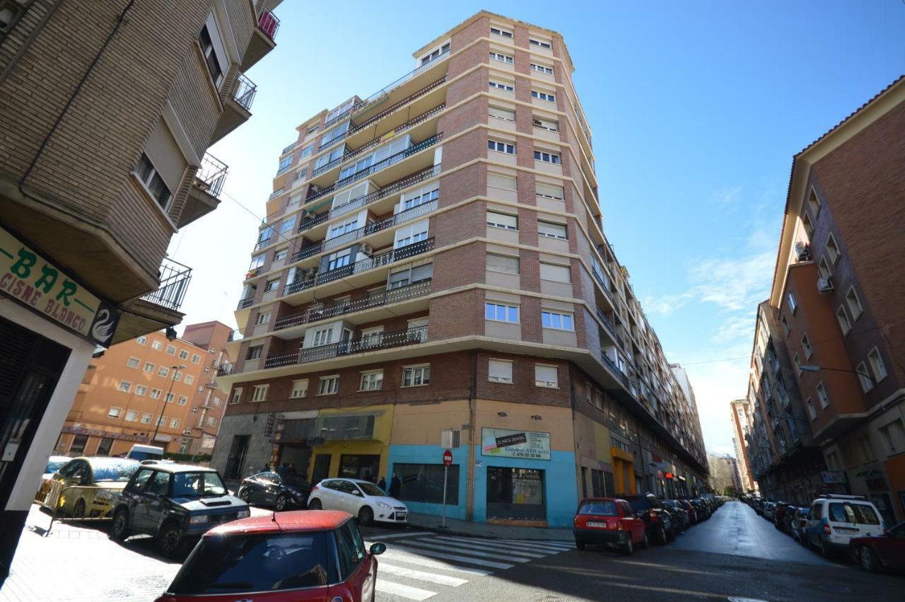 Apartamento Fleta Apartment Zaragoza Exterior photo