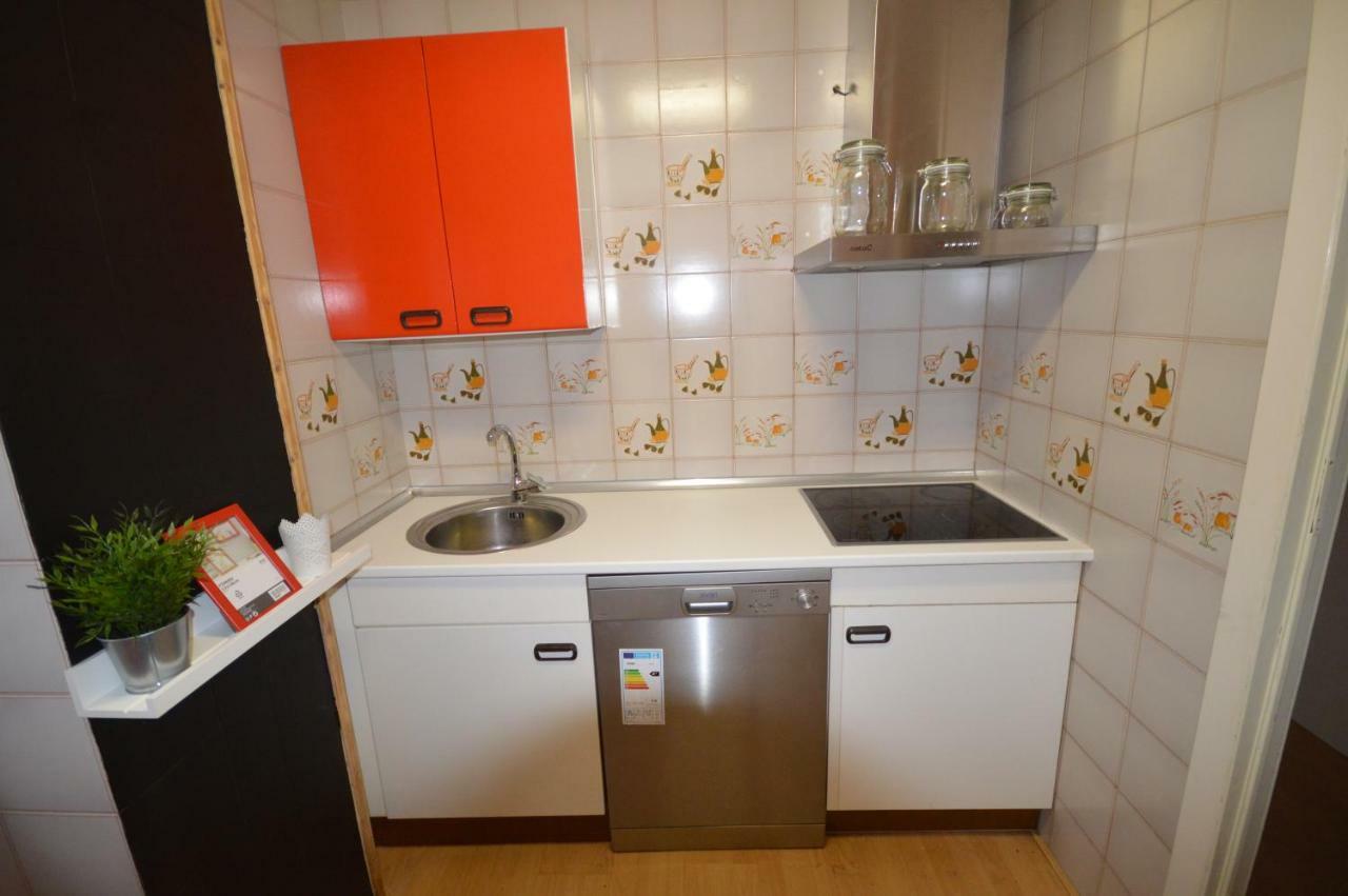 Apartamento Fleta Apartment Zaragoza Exterior photo